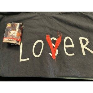 IT shirt and pennywise keychain